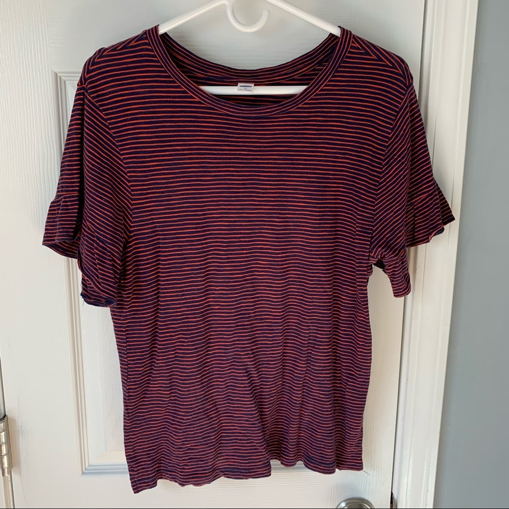 EUC Old Navy Ruffle Sleeve Tee